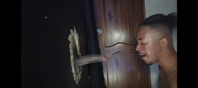 Black cock in Glory hole gets me stuck