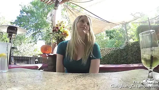 Wawancara musim panas sebelum nyepong kontolnya