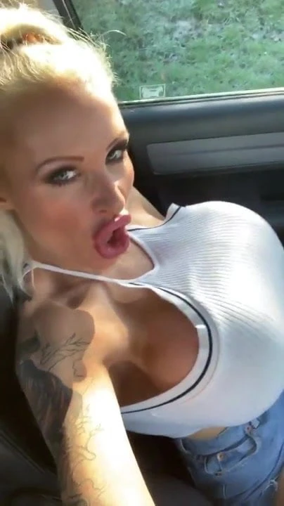 SophieA ready for dogging