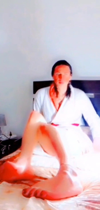 Must-share moment from "arab Femboy transformers into girl"
