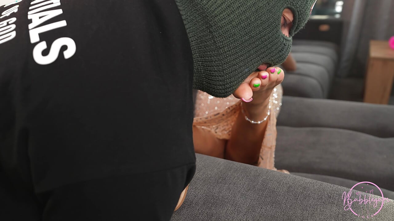 Foot Worship with Blonde Goddess - Long Toenails & Foot Gagging