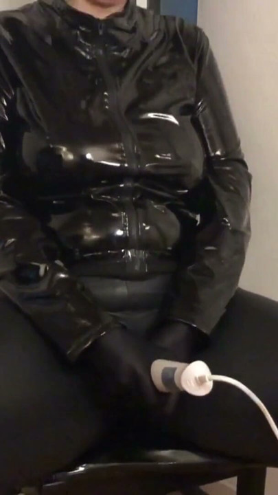Wetlook Leggings and High Heel Sandals Vibrator and Blowjob | Clip 1