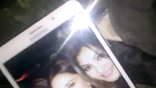 Boşalmak haraç dörtlü madhuri ash urvashi