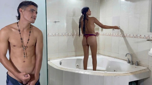 I hide in my little stepsister's shower and end up giving her the best fuck ever, until I cum in her face