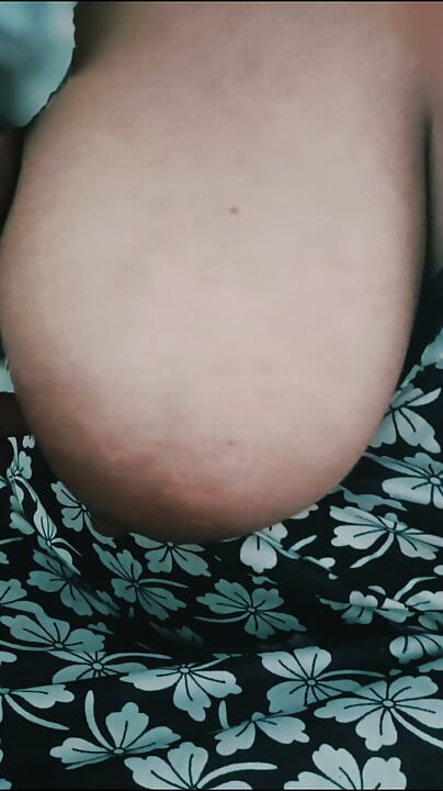 Bouncing Boobs