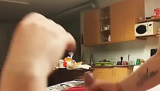 Zıplayan tanrıça: aşırı bakış açısı ve derin eylem