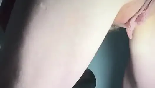 Long Labia Pussy Play
