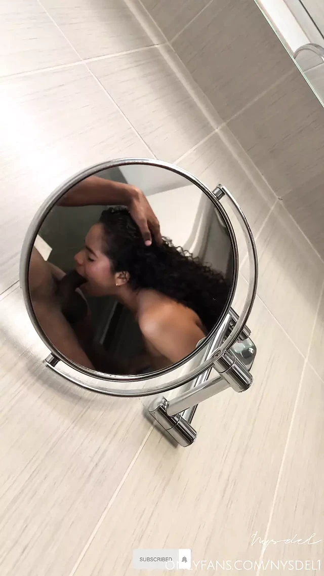 girlfriend enjoys deep blowjob -Amateur couple- Nysdel