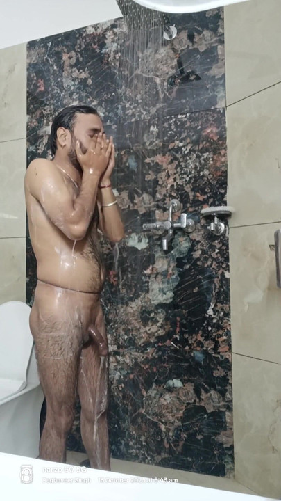 愛しい花嫁のセックス インドの警察官と軍人 | クリップ 1