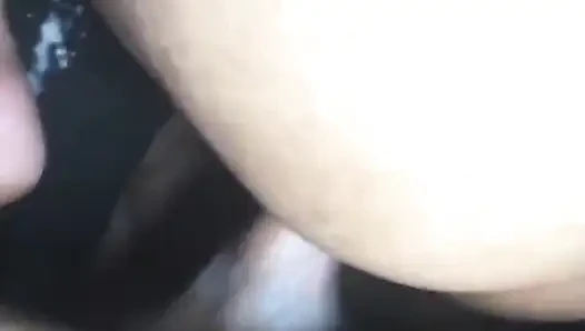 Memek sempit memek sempit cewek ini dientot habis-habisan sampai menetes