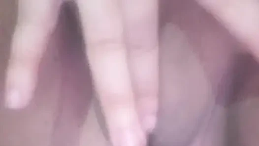 Cewek yang hidangannya hot dan hot 🤤