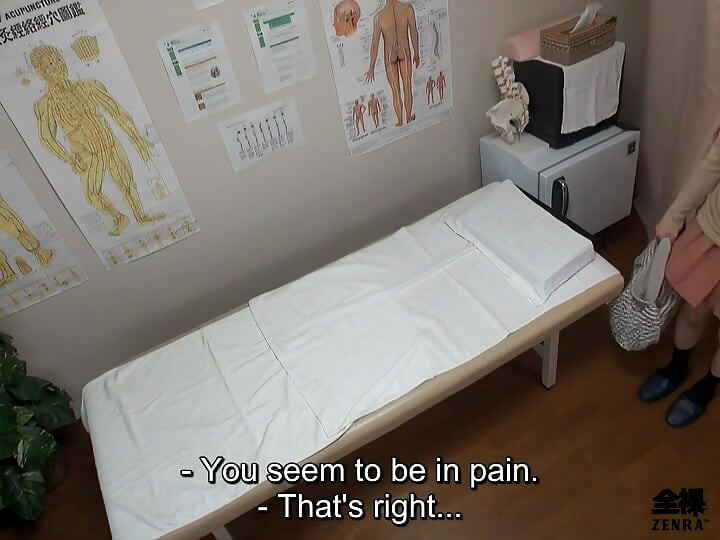 Japanese chiropractic treatment for pale and leggy first time client
