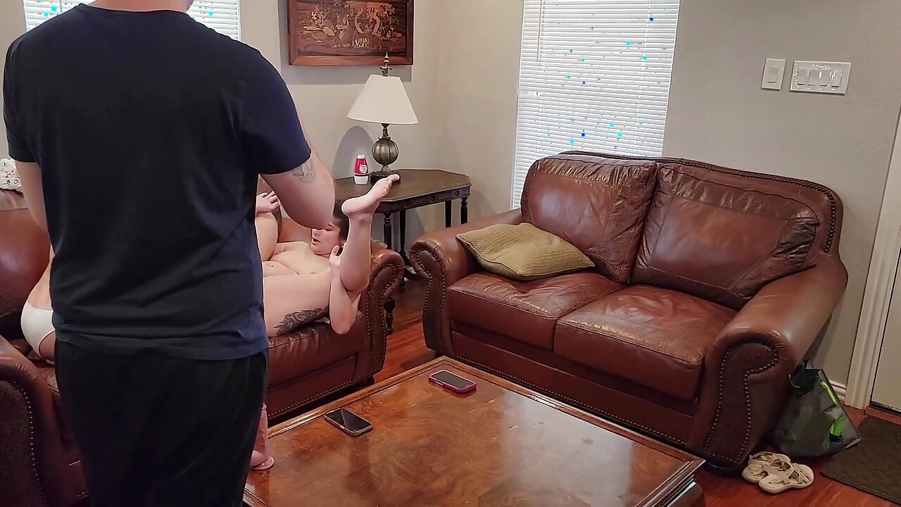 Bts Fucking a Slutty Pakistani Girl on the Couch