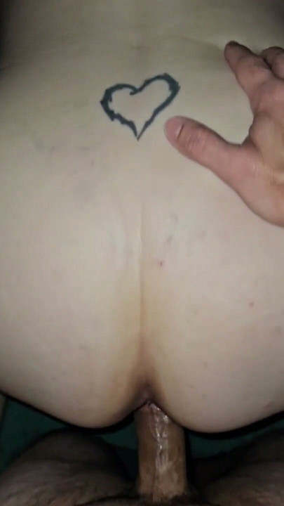 Får creampie for første gang | Klip 1