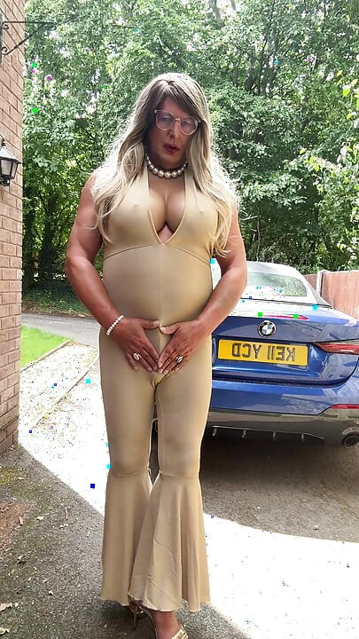 Sexy Crossdresser kellycd2022 in gold stretchy catsuit and heels