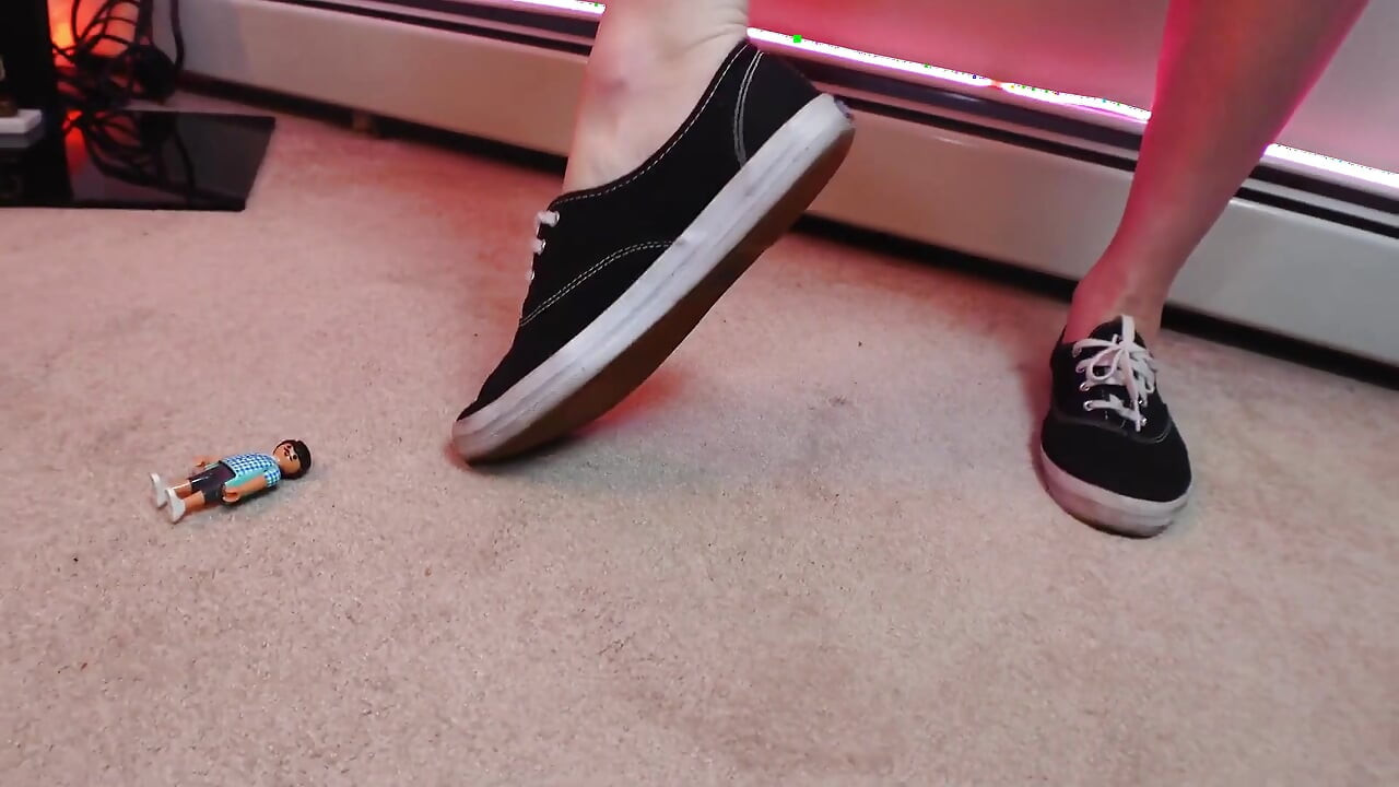Giantess Little Man Femdom Sneaker Φετίχ ποδιών 1080p