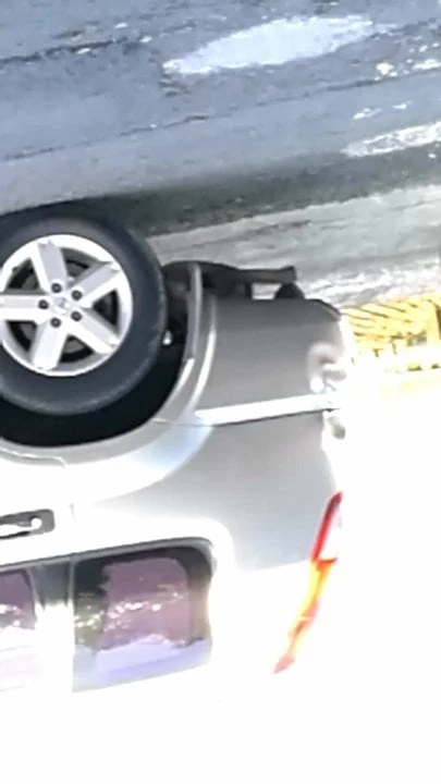 Gorda piernuda viendo verga