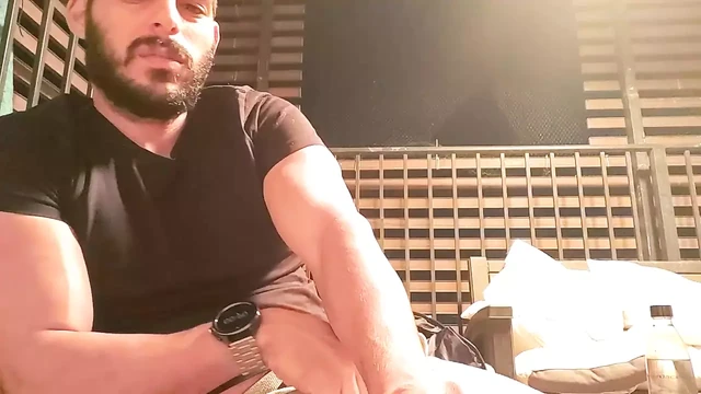 Watch me on cam just cum to tease you