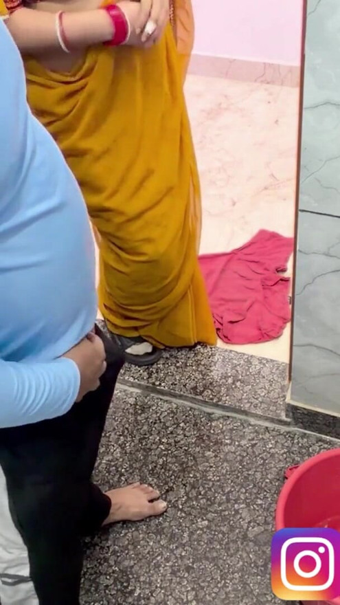 Pyari bhabhi Ne Muth Marte hue Bathroom dekh liya aur lapak le mera lund bhi leliya | Clip 1