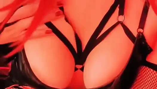 Cewek jalang ini lagi asik ngentot kontol raksasa sampai matanya merem melek