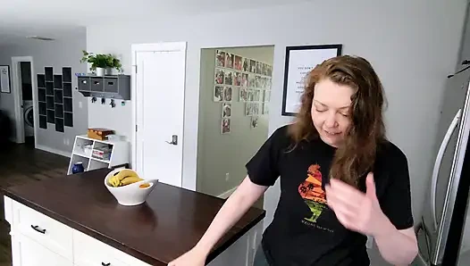 Секс-видео No21 - Минет Во Время Кофе На Кухне - 6-5-22