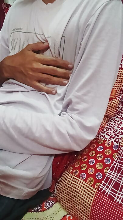 Menahan diri untuk cum