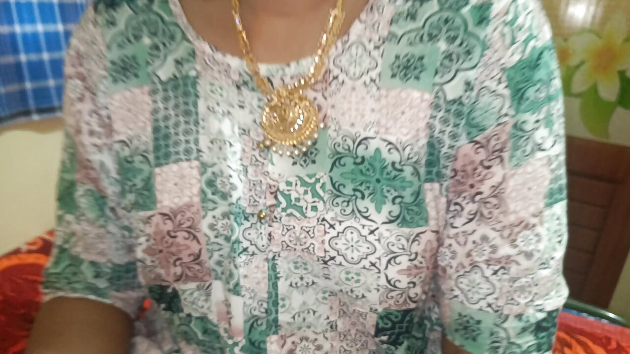 Housewife hot lesbian fuck