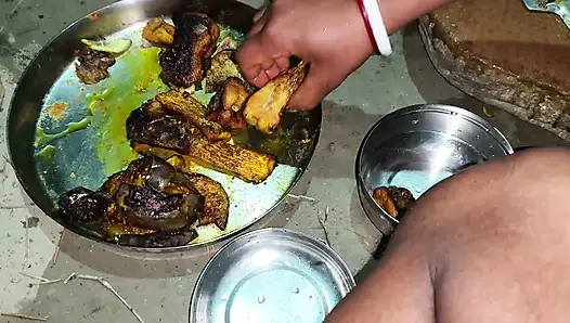 Yengemi pişirirken evde eğlendim.