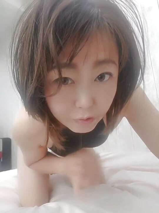 Olgun Kadınların Çeşitli Seksi Pozları