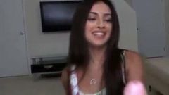 Priynka chopra sexo video masturbación con la mano
