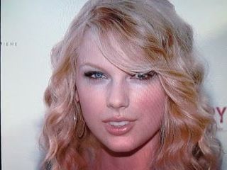 Taylor Swift Cumshot 1