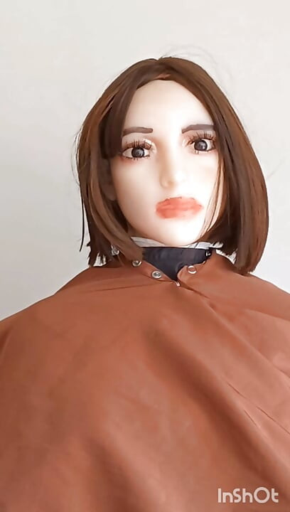 巨乳TPEダッチワイフナイロン理髪ケープフェチプレイ