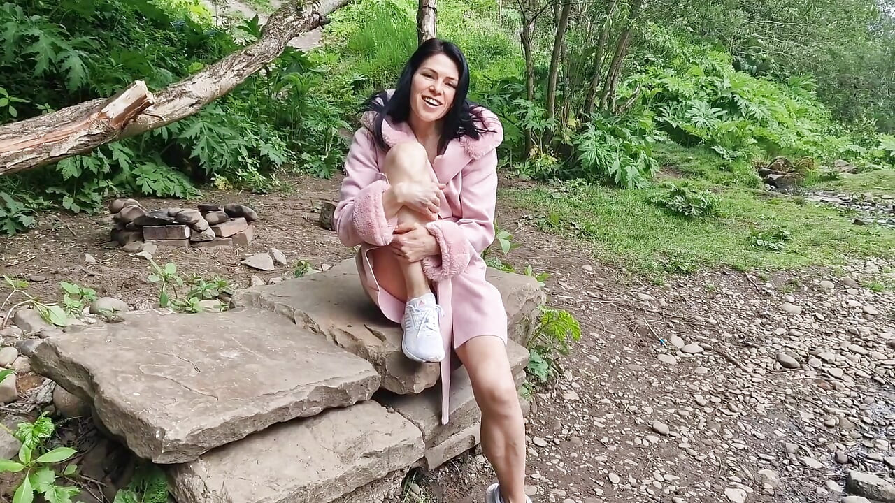 Open Legs Outdoors and Pissing