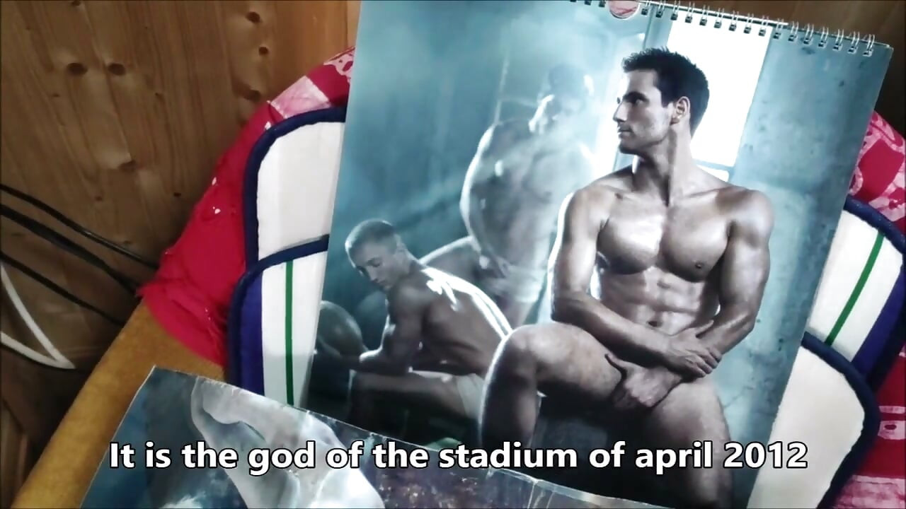 Handjob break with the gods of the stadium