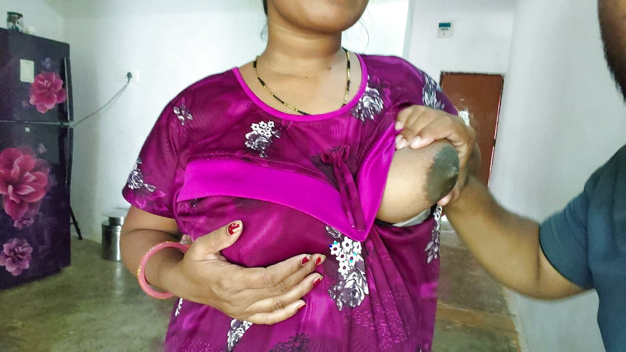 Indian boobs videos - Pahli bar dheere dheere Devar aur bhabhi boobs sucking - dehati bhabhi boobs sucking hindi.