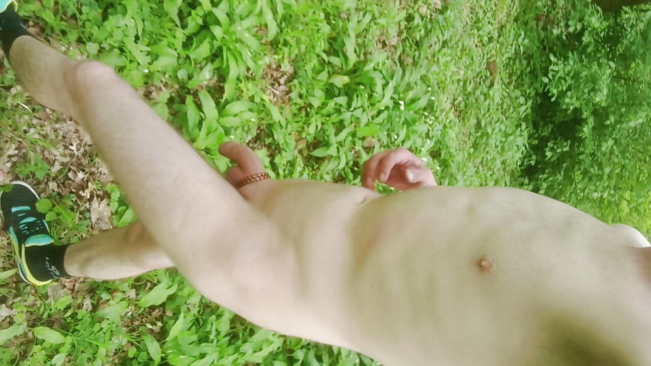 Moje drvo postaje brutalno mokro od vode
