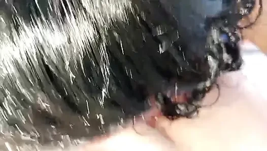 SKINNY GIRL GIVES ME AN AMAZING BLOWJOB AND SWALLOWS MY BIG CUM