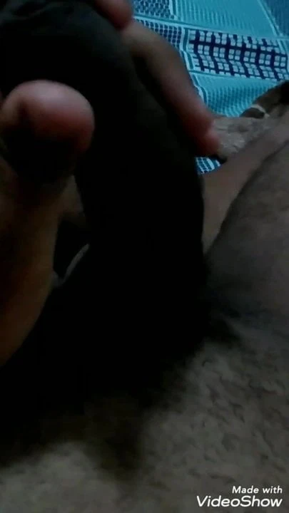 Handjob at bed