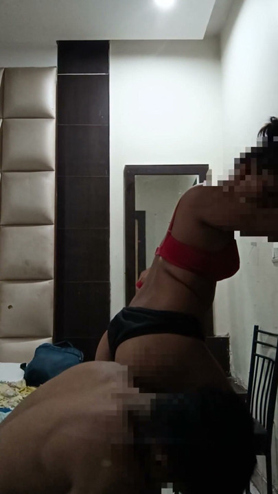 I brought my best friend to my house, then we romanced together, | Clip 1