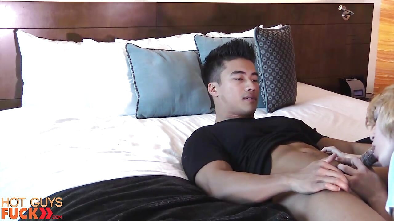 Zatracený! Sexy Pinoy Jock šuká šlapku pro zábavu