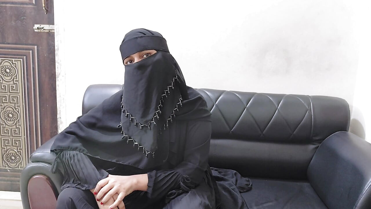 indisk mester er hijabi smuk kone næppe fucking min hjemmevideo.