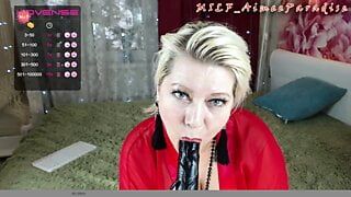 In a private show with my fan)) Mom AimeeParadise: dildo sucking, dildo pounding and sincere conversation))