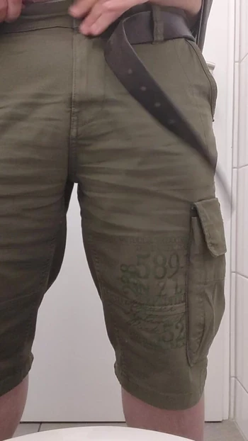 Pissing #38