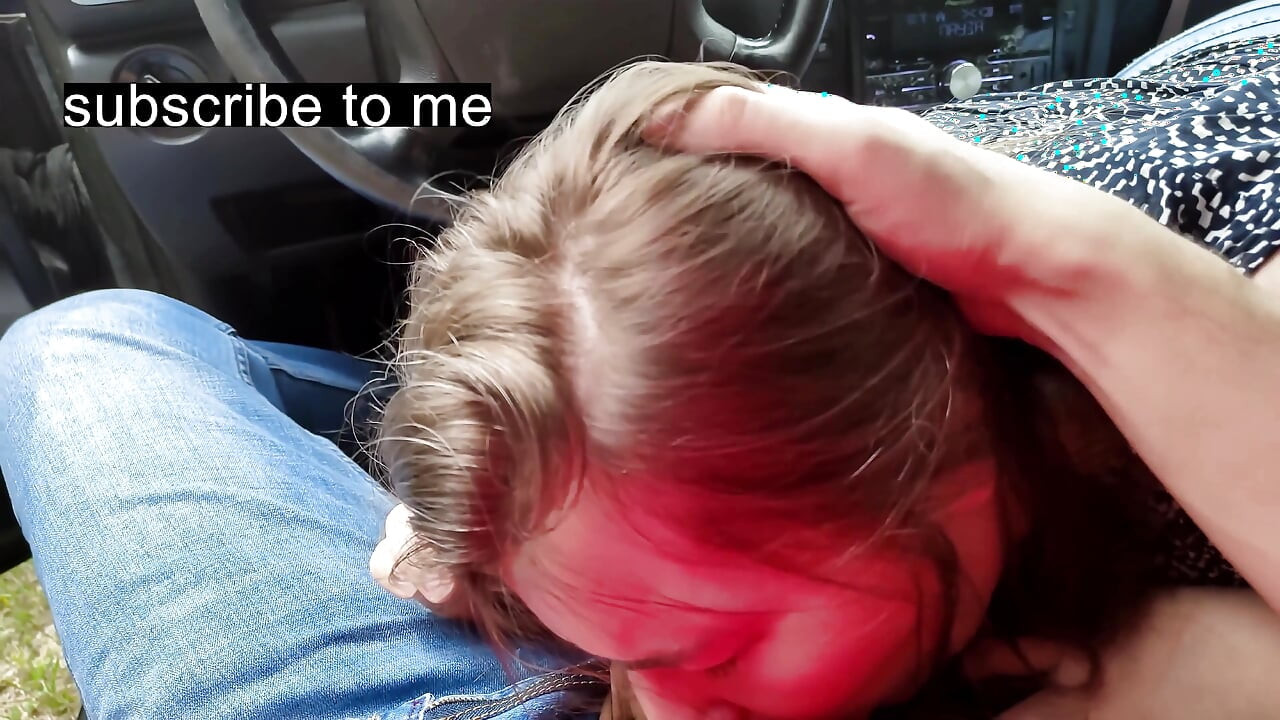 義理の妹が車内で義理の兄に初めてフェラチオをする