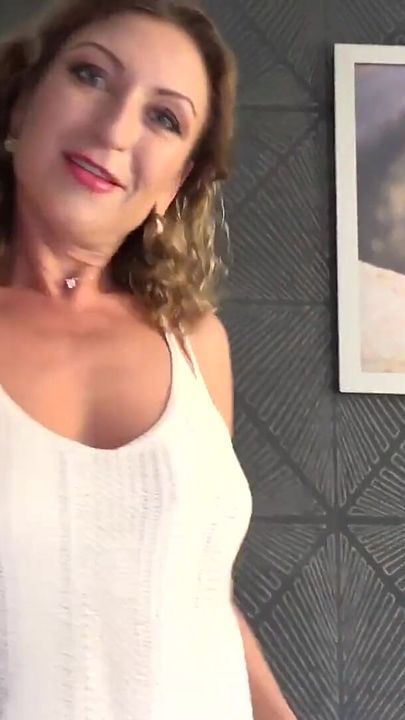 Auntjudys - Horny MILF Landlady Julia North Bends Over to Let You Fuck Her