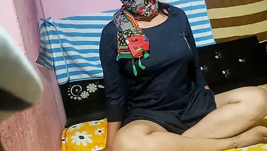 ravina Dixit full pussy sucking and riding dirty hindi show
