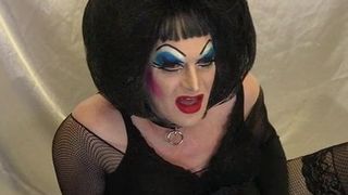 Heavy Makeup Drag Queen deep throats dildo and fucks big vib
