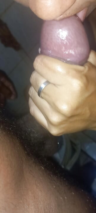 ANAL SEX FOR THE FIRST TIME IN THE BATHROOM DADDY FUCK ME FAST MY ASS HURTS WITH YOUR HUGE COCK ANAL CUM AND YELLOW SUN