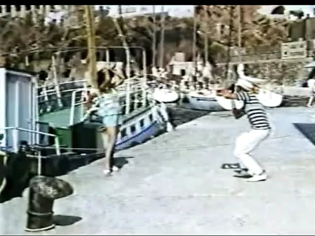 Anomali Erotes sti Santorini 1983
