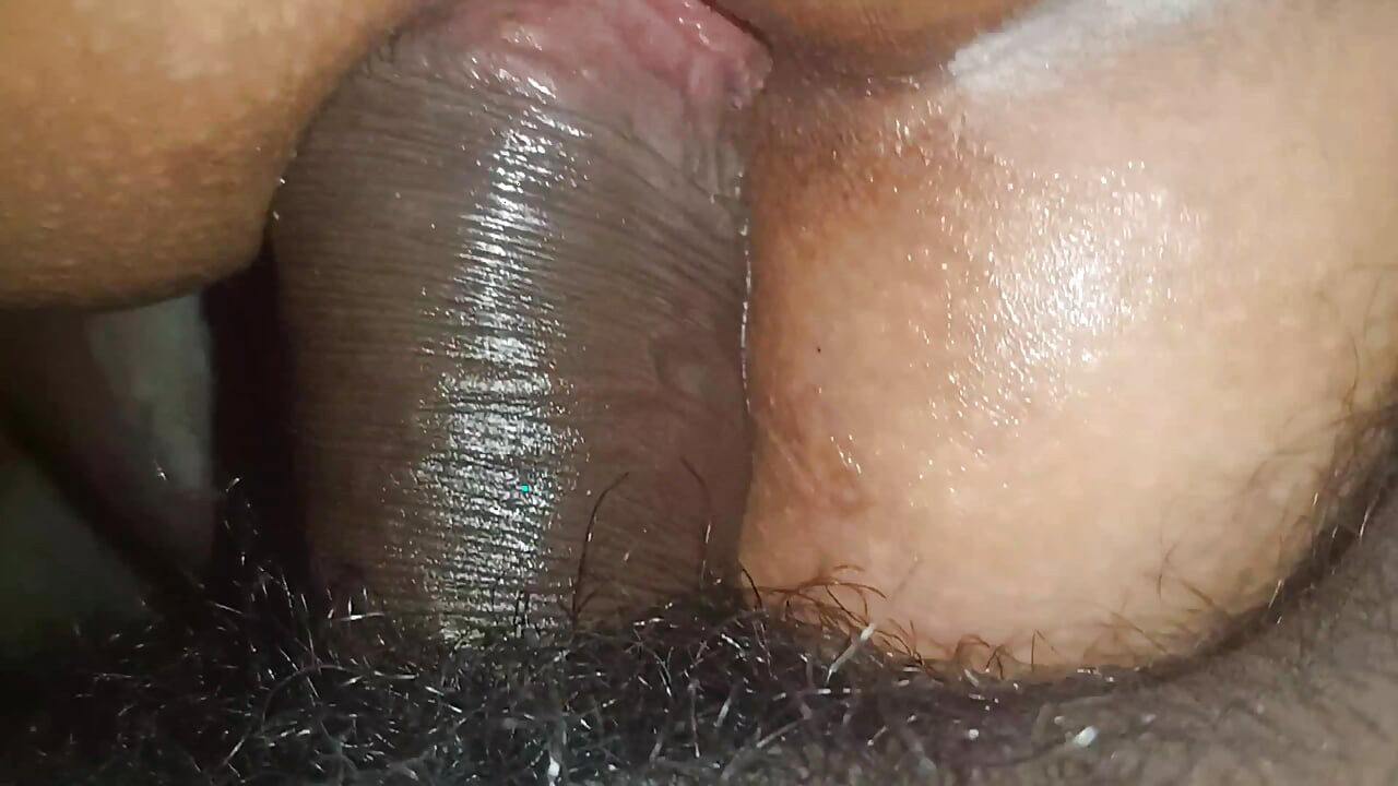 زوجة سخيف على Bad Cht Me ليا بورا لوند زوجين هنديين يمارسان الجنس فيديو فيروسي